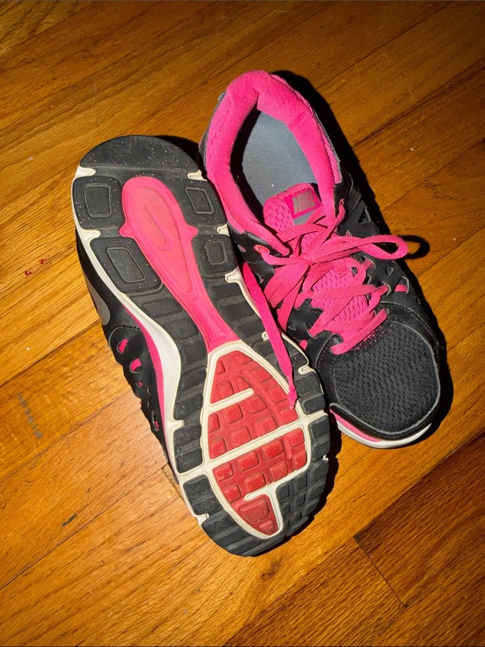 Nike Black and Pink Women's Athletic Running Shoes